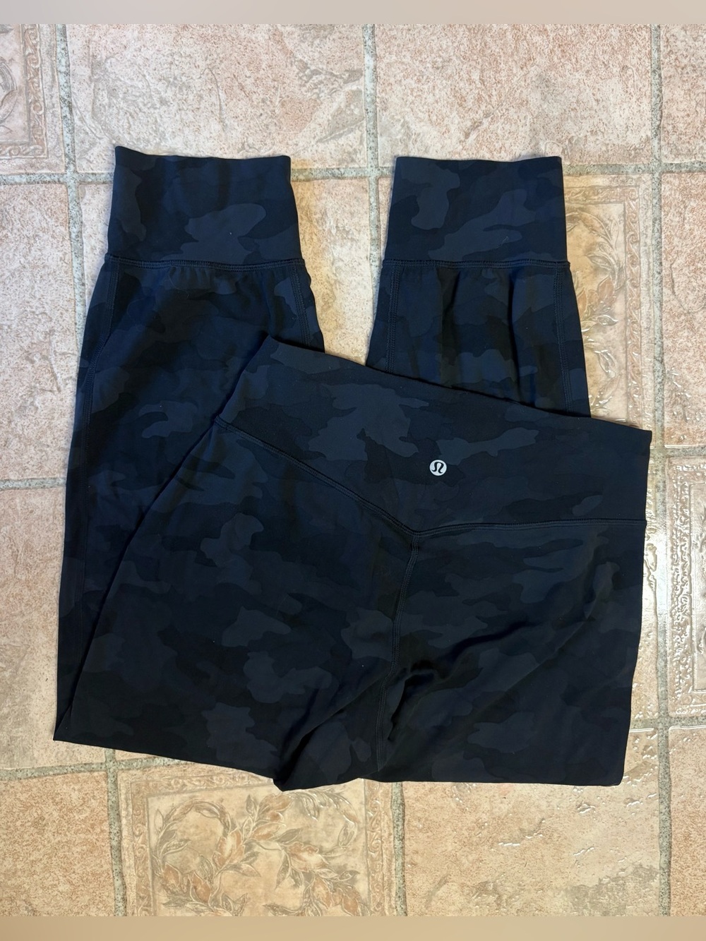 Lululemon Align Crop Jogger